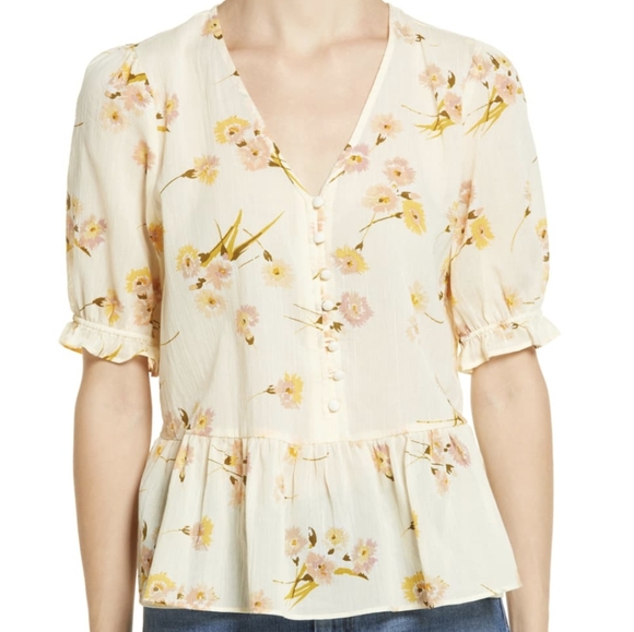 Madewell Tops - Madewell Courtyard Carnation Print Ruffle Hem Top
